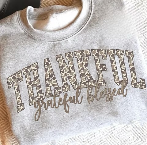 Thankful In CAMO - Sweatshirt